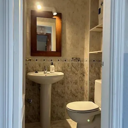 Pool House Mencey بيت للعطل El Médano