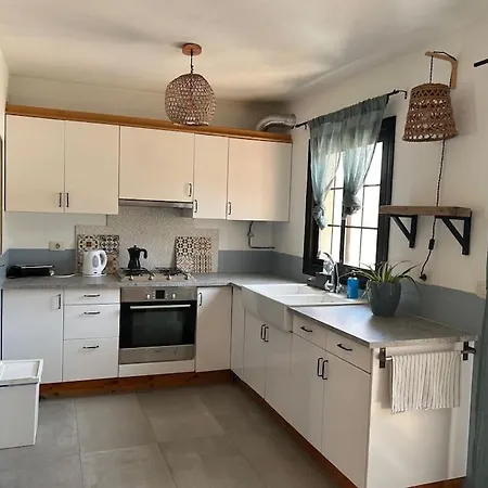 Pool House Mencey El Medano (Tenerife)